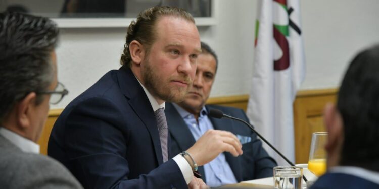 Santiago Taboada, hipócrita, acusa Morena CDMX