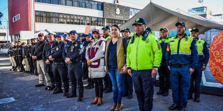 Tláhuac impulsa operativo para retirar vehículos abandonados de las vialidades