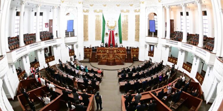 Morena descalifica medidas cautelares contra Batres