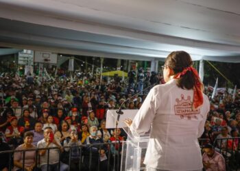 Aleida Alavez se va contra la oposición, les dice "cínicos"