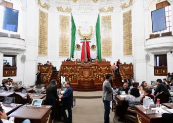 Diputados locales de Morena cierran filas y respaldan a Brugada