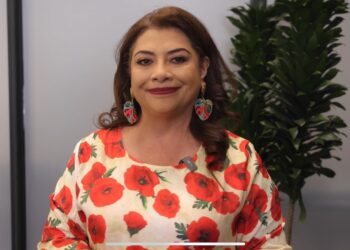 Clara Brugada impulsará aumento al salario de los trabajadores