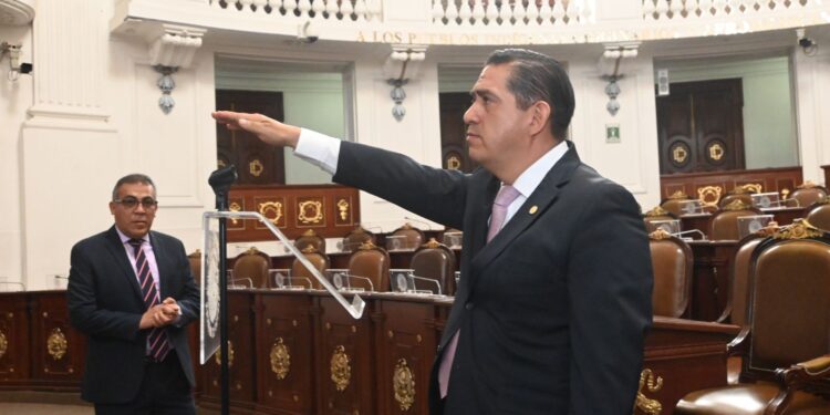 ¡Los Ojos de la Capital!