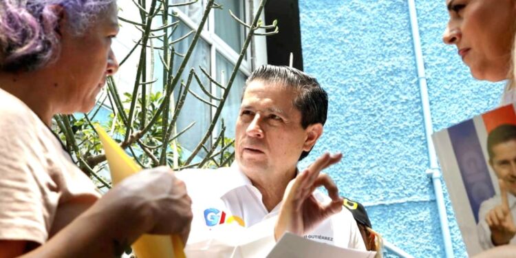 COMPROMETIDOS CON LAS MADRES DE FAMILIA IMPARABLES: GIOVANI GUTIÉRREZ