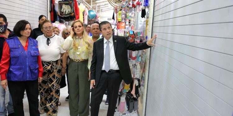 Giovani Gutiérrez anuncia remodelación de los 22 mercados de Coyoacán