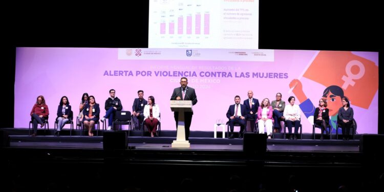 Bajan feminicidios, pero sube violencia contra mujeres