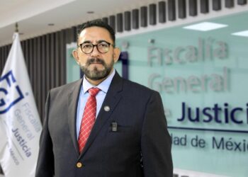 Exigen renuncia de Ulises Lara