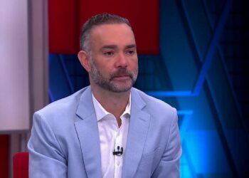 Guillermo Sesma acusado de abuso