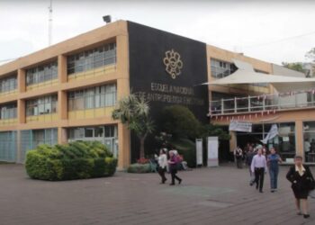 Amenaza de bomba moviliza a la ENAH en CDMX