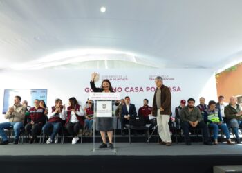 En Iztacalco aumentan las demandas ciudadanas con el programa "Gobierno Casa por Casa"