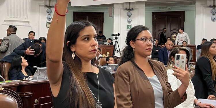 Aplican sanción a violentador de Morena