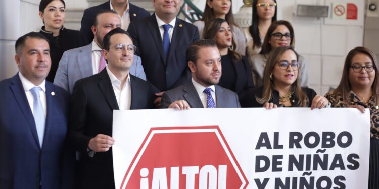 Cárcel de hasta 20 años por robo de niños en CDMX