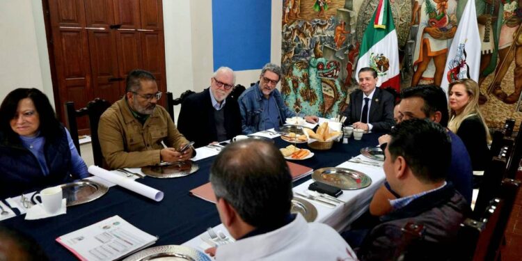 Van por mejoramiento de escuelas en Coyoacán