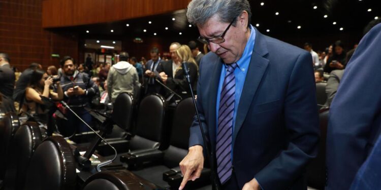 Monreal califica como «acoso» declarar terroristas a organizaciones criminales