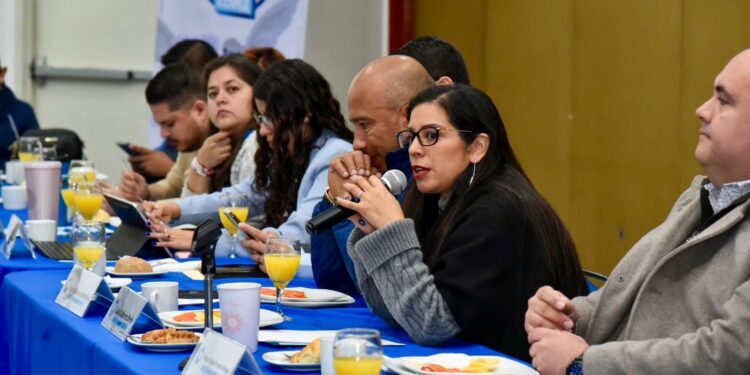 Concejales cierran filas con dirigencia local panista