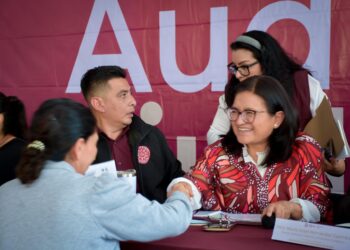 Atienden problemáticas en Audiencia Ciudadana de Iztapalapa