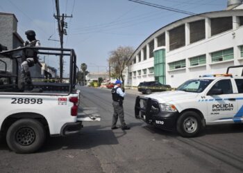 Hallan dos granadas en la colonia Emiliano Zapata en Monterrey