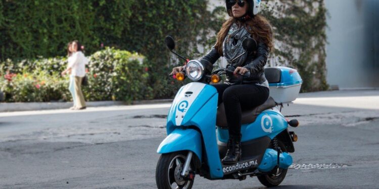 Piden regulación clara para vehículos eléctricos y rechazan política «recaudatoria»