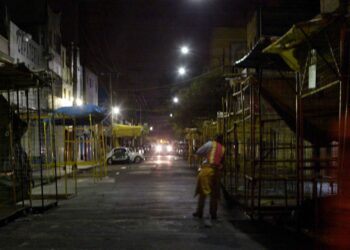 ‘Más gobierno y menos redes sociales’, le gritan a Rojo de la Vega