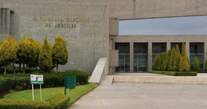 Familiares de niñas victimizadas en Hidalgo denuncian a médico de PGJH de falsear testimonios