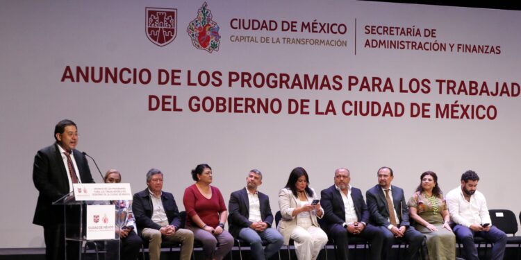 Gobierno CDMX garantiza trabajo digno a base trabajadora