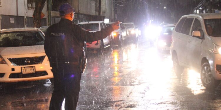 Lluvias evidencian falta de infraestructura en CDMX