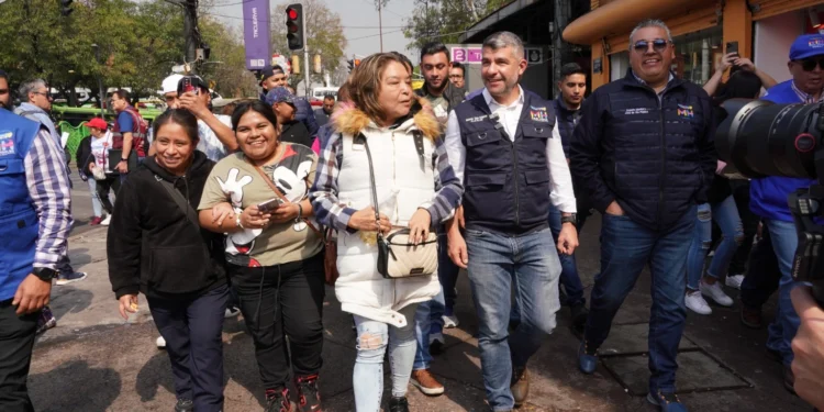Tabe solapa comercio informal en Miguel Hidalgo