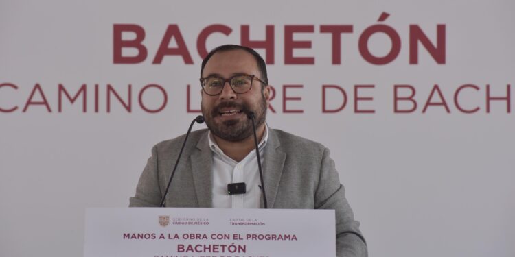 De programa emblemático a improvisación sin rumbo: el ocaso del Bachetón