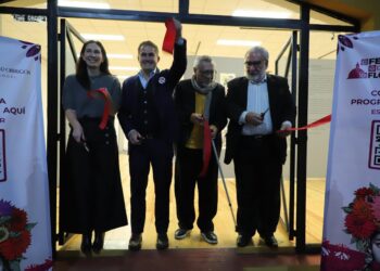 ¡Los Ojos de la Capital!