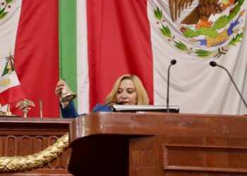 Congreso CDMX sesiona al vapor en la Permanente