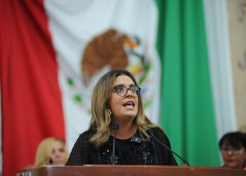 Diputada Vadillo lanza llamado a legislar con empatía hacia los adultos mayores