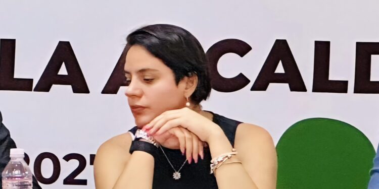 ¡Circe Camacho usa su embarazo para tapar su mal gobierno en Xochimilco!