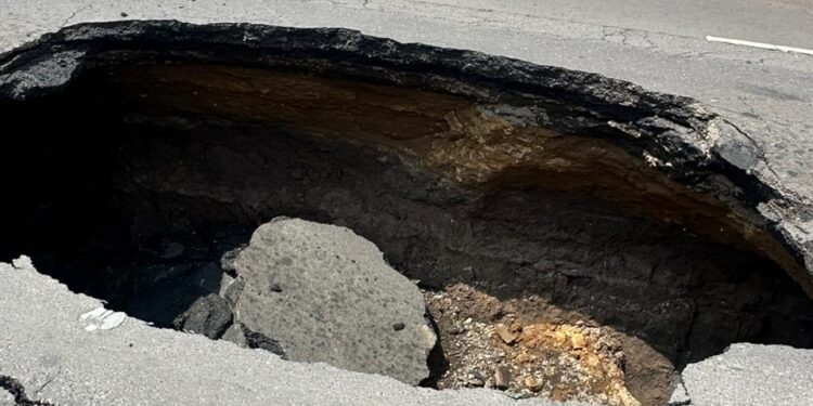 Socavones sin control: SEGIAGUA reacciona tarde en Zaragoza