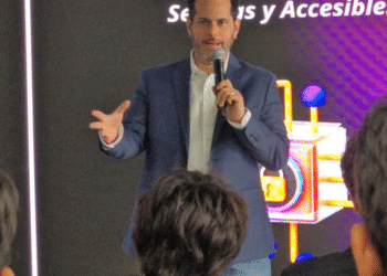 SLM y Criptolat llevan su visión al Fintech Summit Americas 2025 de la mano de Gonzalo Araújo C