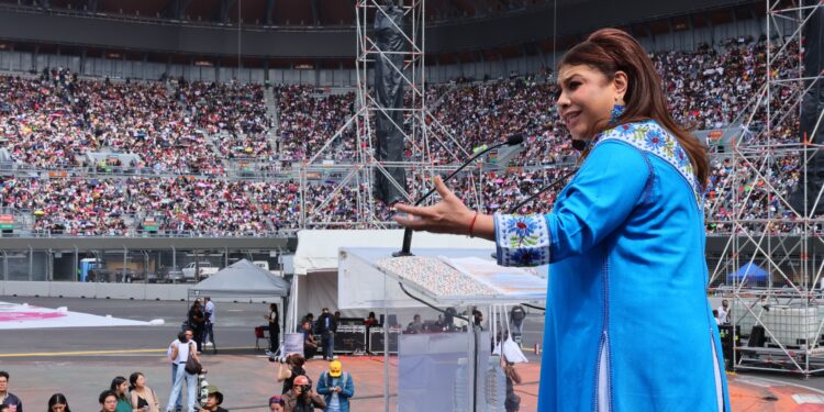 Beca Rita Cetina: doble discurso y solapamiento de funciones