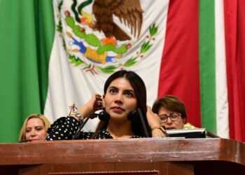 Exigen rediseñar programa para jóvenes ante falta de resultados en CDMX