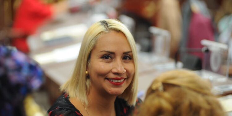 Buscan frenar desequilibrio ambiental con reforestación en CDMX