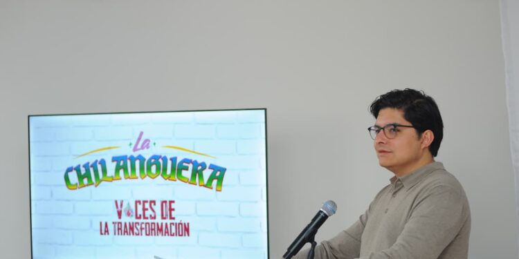 Morena reprime voces críticas y su vocero lo normaliza