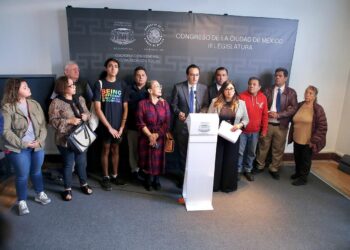 Clara Brugada y Gabriela Osorio ignoran a Acoxpa y violan derecho a ser consultados