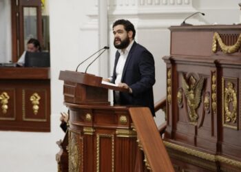 Gobierno capitalino lanza seis nuevos programas sociales y basifica a 13 mil trabajadores