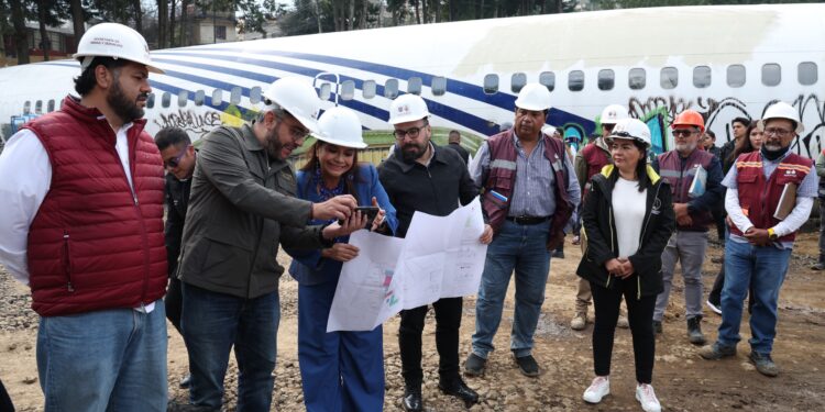 ¡Los Ojos de la Capital!