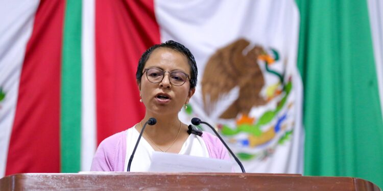 Diputada panista exige visibilizar la menopausia médica en lucha contra el cáncer