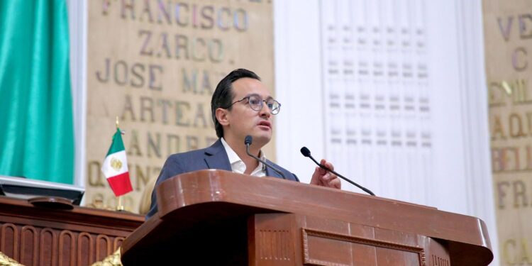 Acción Nacional impulsa una ley para dignificar el cuidado en la capital