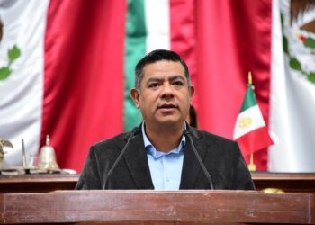 Más de 1,700 empleados del Monte de Piedad cumplen más de un mes en huelga; Congreso exige intervención del DIF