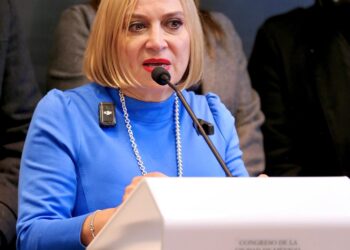 Legisladora Garza cuestiona legalidad del PGD; Lobo respalda proyectos de METRÓPOLIS