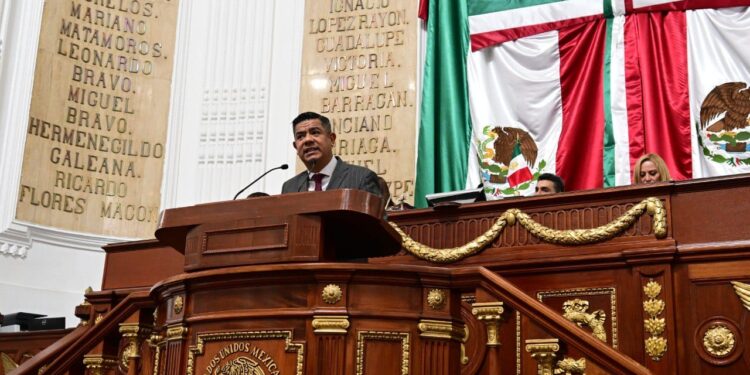 Morena acusa al PAN de evitar esclarecimiento de hechos del 15 de noviembre