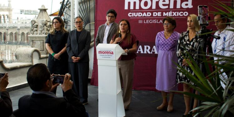 Morena reta a la oposición: “El silencio los acerca a los grupos violentos del 15N”