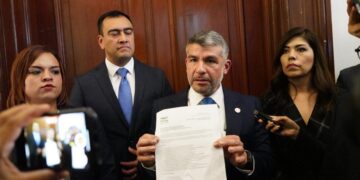 Tabe denuncia emboscada legislativa: ‘No aceptaré reuniones en lo obscurito’