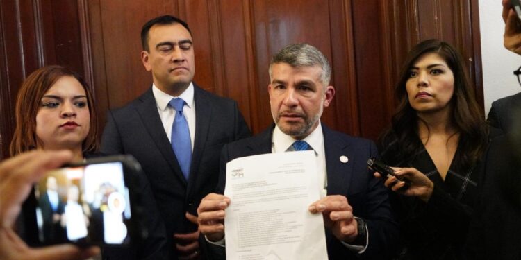 Tabe denuncia emboscada legislativa: ‘No aceptaré reuniones en lo obscurito’