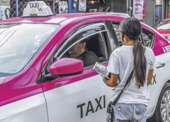 ¡Los Ojos de la Capital!